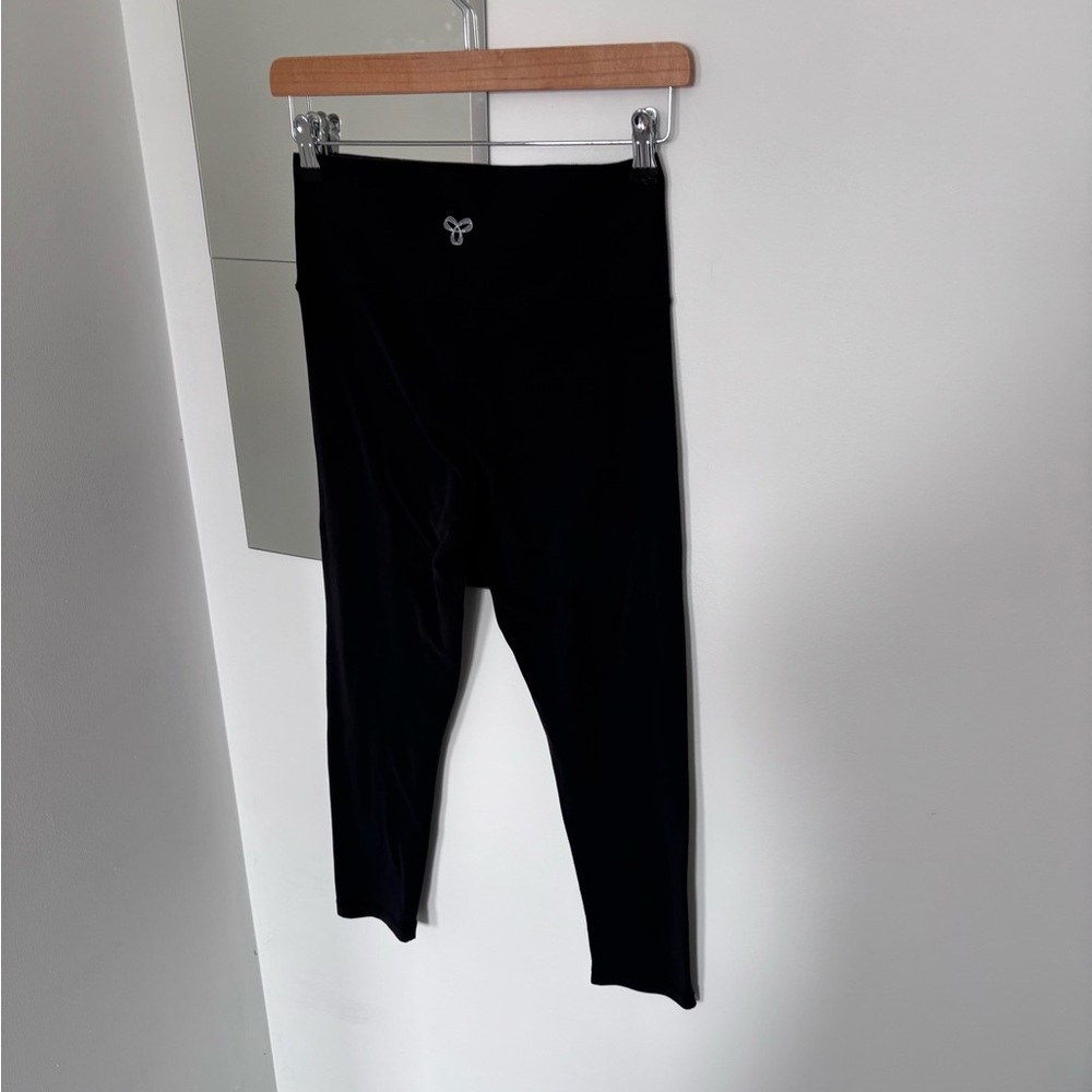 TNA Black High-Rise Leggings - Picture 6 of 11